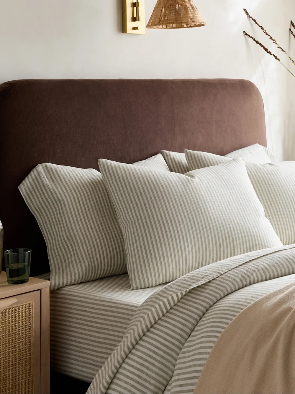 NWOT Quince European Linen Duvet Cover Only, Full/Queen, Willowleaf/White Stripe - Picture 4 of 10